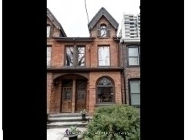 118 Seaton Street, Toronto C08
