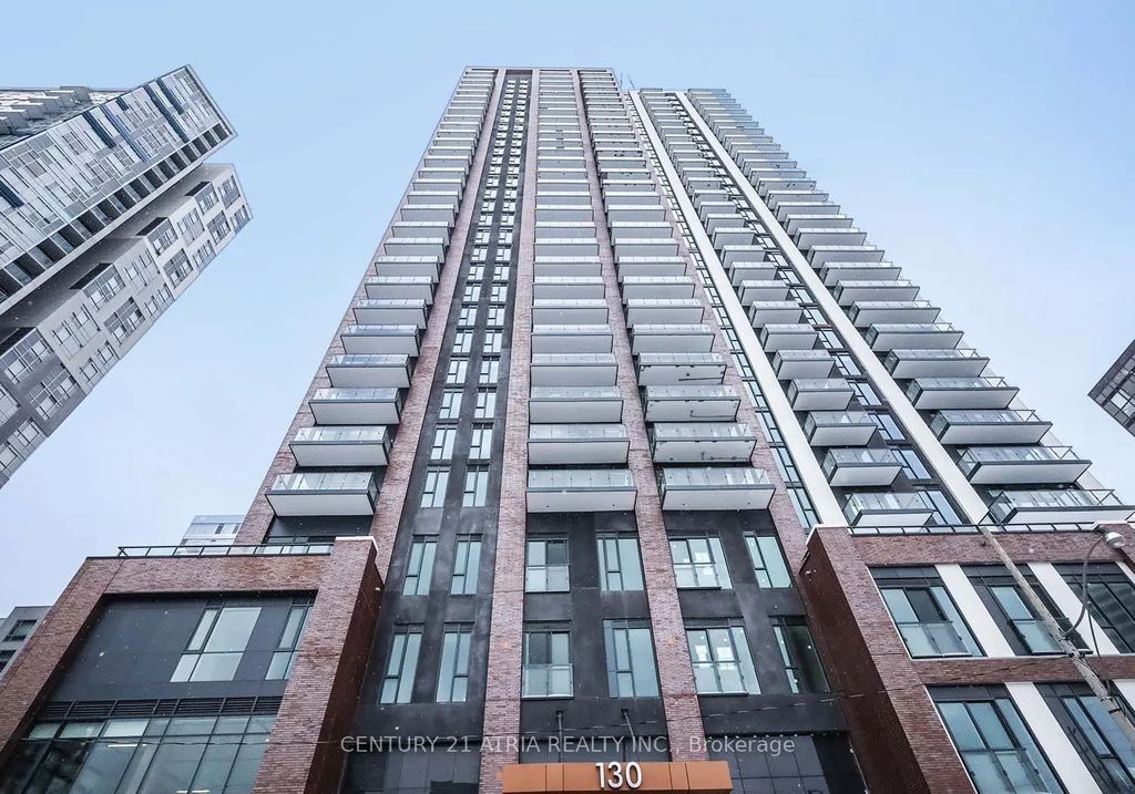 130 River Street 2010, Toronto C08