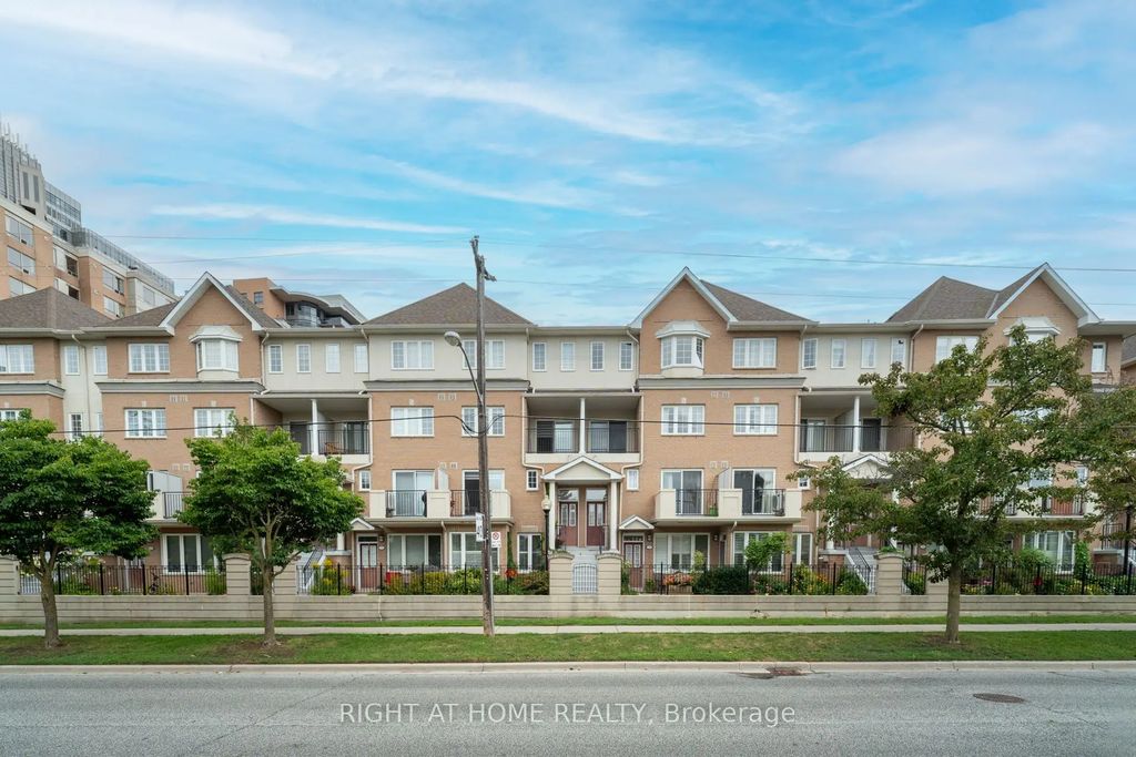 220 Grandview Way, Toronto C14