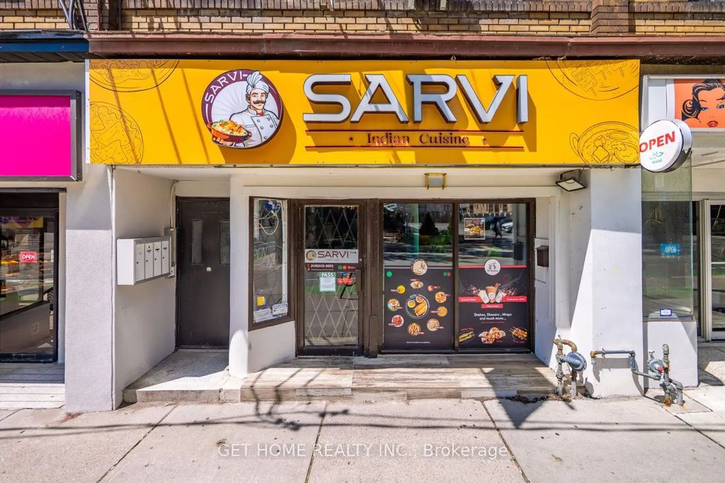 464 Sherbourne Street, Toronto C08