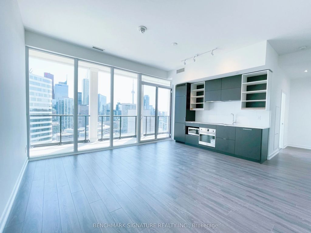 20 Edward Street 2710, Toronto C01