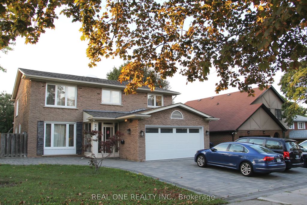 243 Kingslake Road, Toronto C15