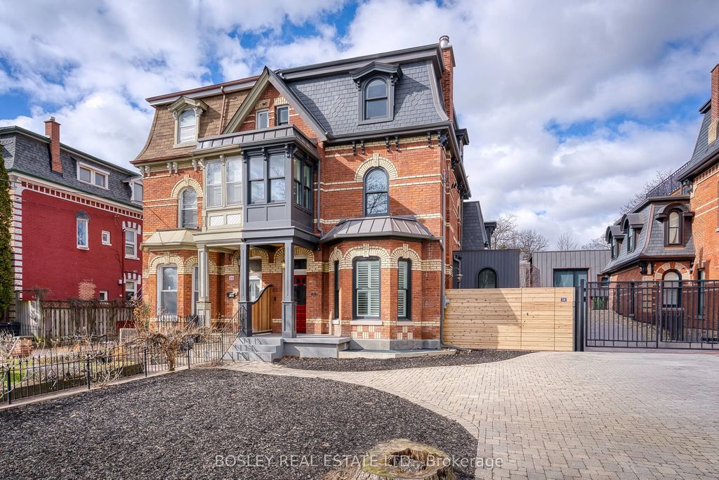 34 Beaconsfield Avenue (main House), Toronto C01