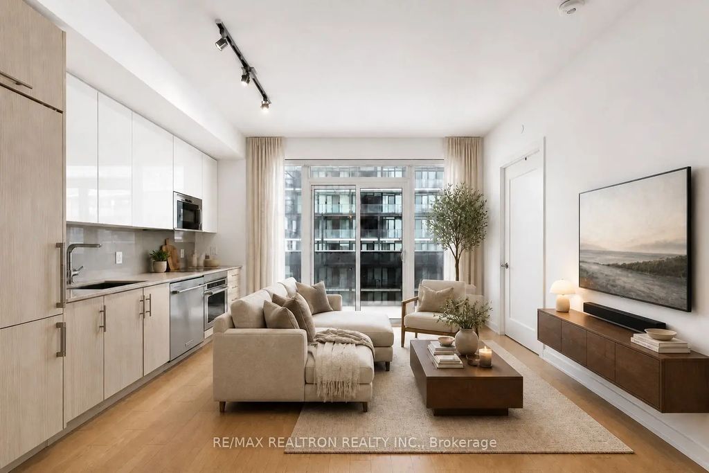 330 Richmond Street W 2203, Toronto C01