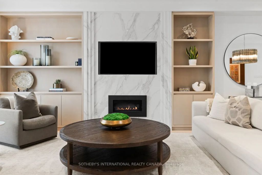 177 Arlington Avenue, Toronto C03