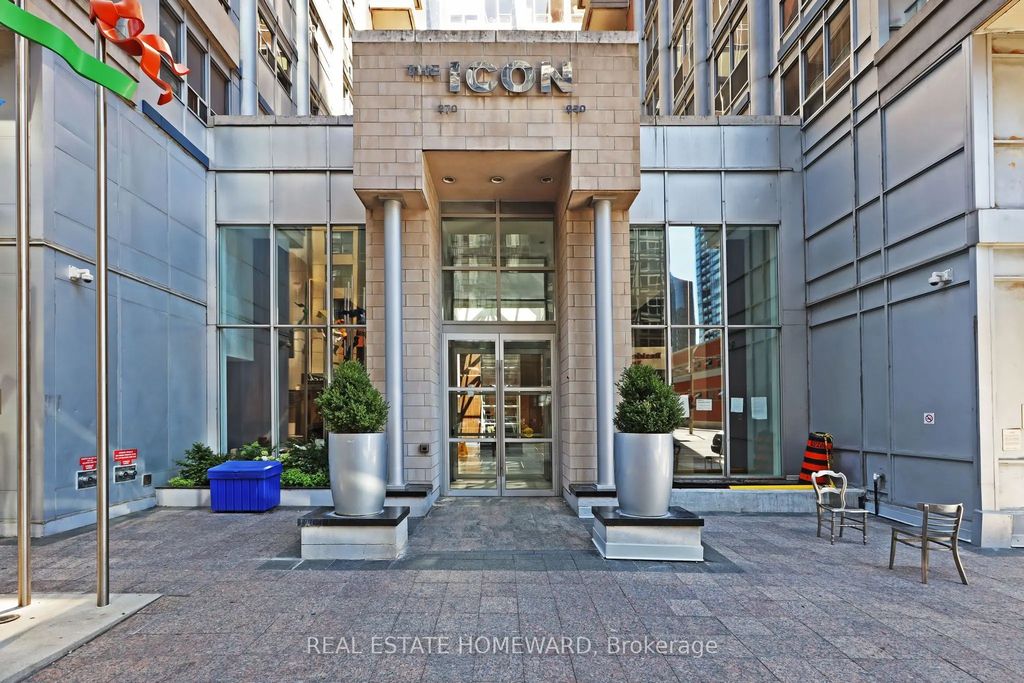250 Wellington Street W Ph31, Toronto C01