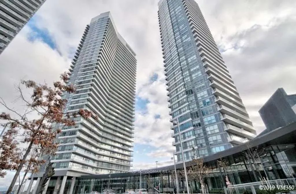 115 Mcmahon Drive 2203, Toronto C15