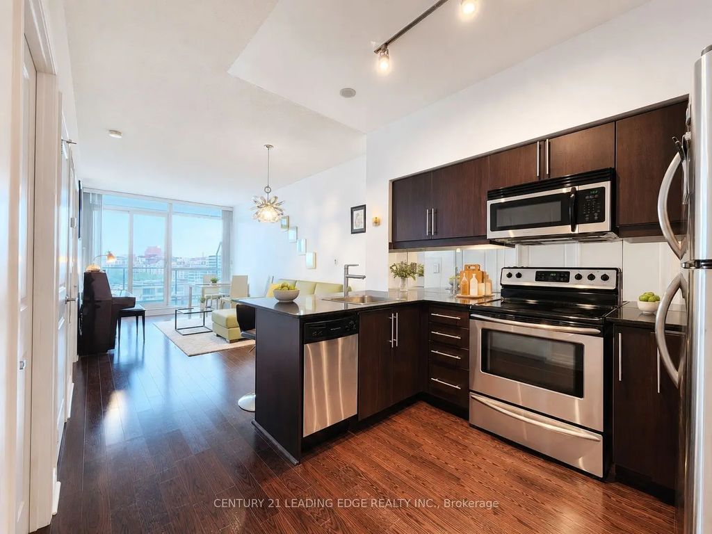 2885 Bayview Avenue 404, Toronto C15