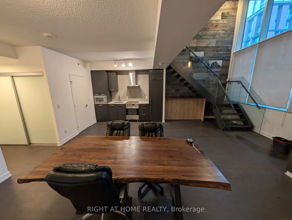 455 Front Street E S115, Toronto C08