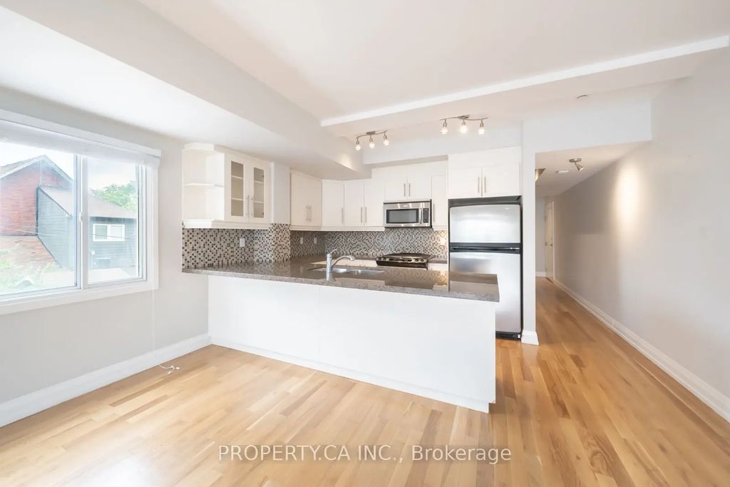 473 Dupont Street 2, Toronto C02