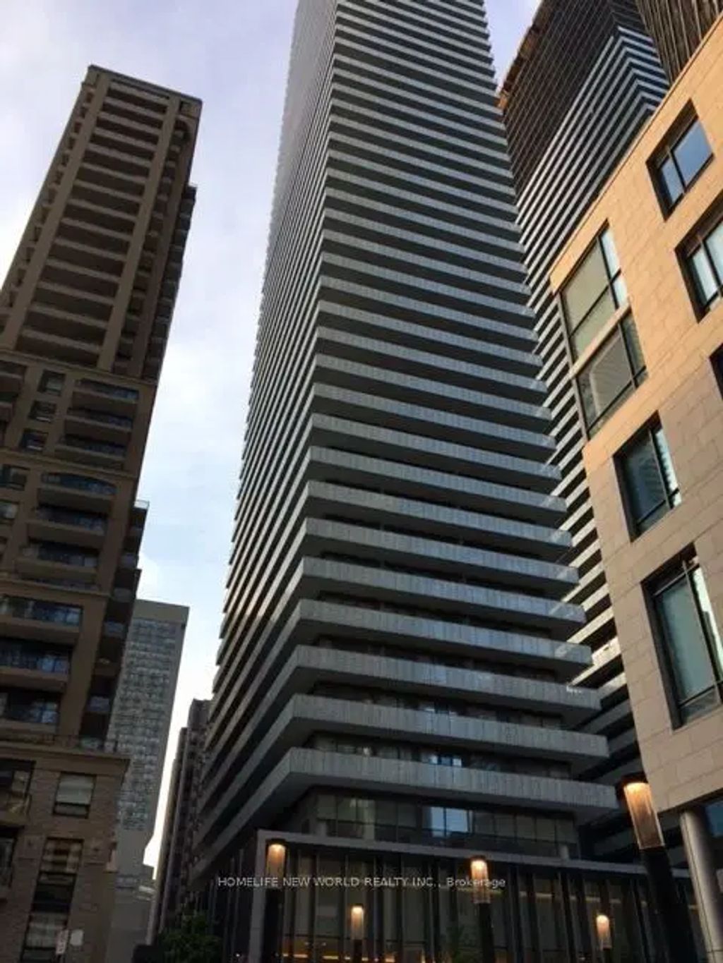 42 Charles Street E 705, Toronto C08