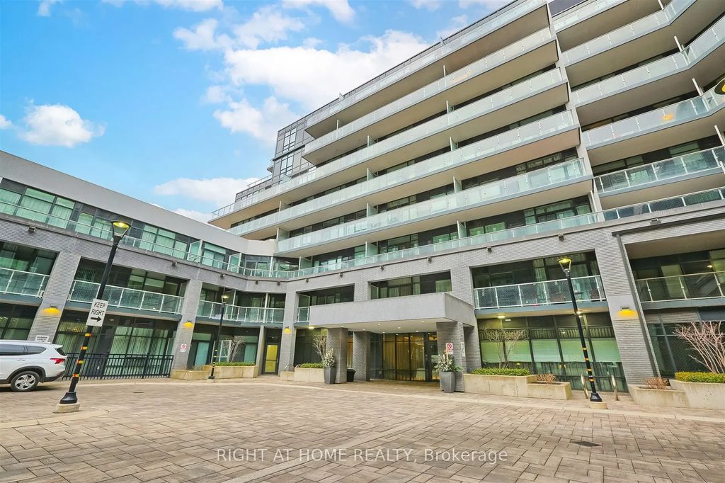 621 Sheppard Avenue E 321, Toronto C15
