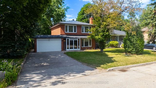 6 Donna Court, Toronto C14