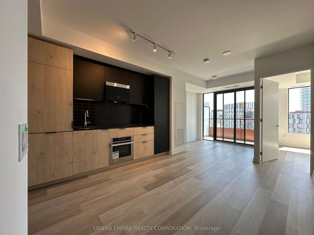 28 Eastern Avenue Lph15, Toronto C08
