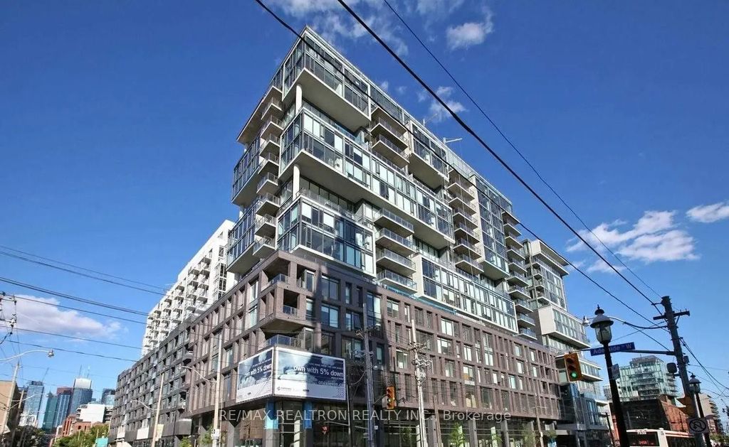 111 Bathurst Street 1602, Toronto C01