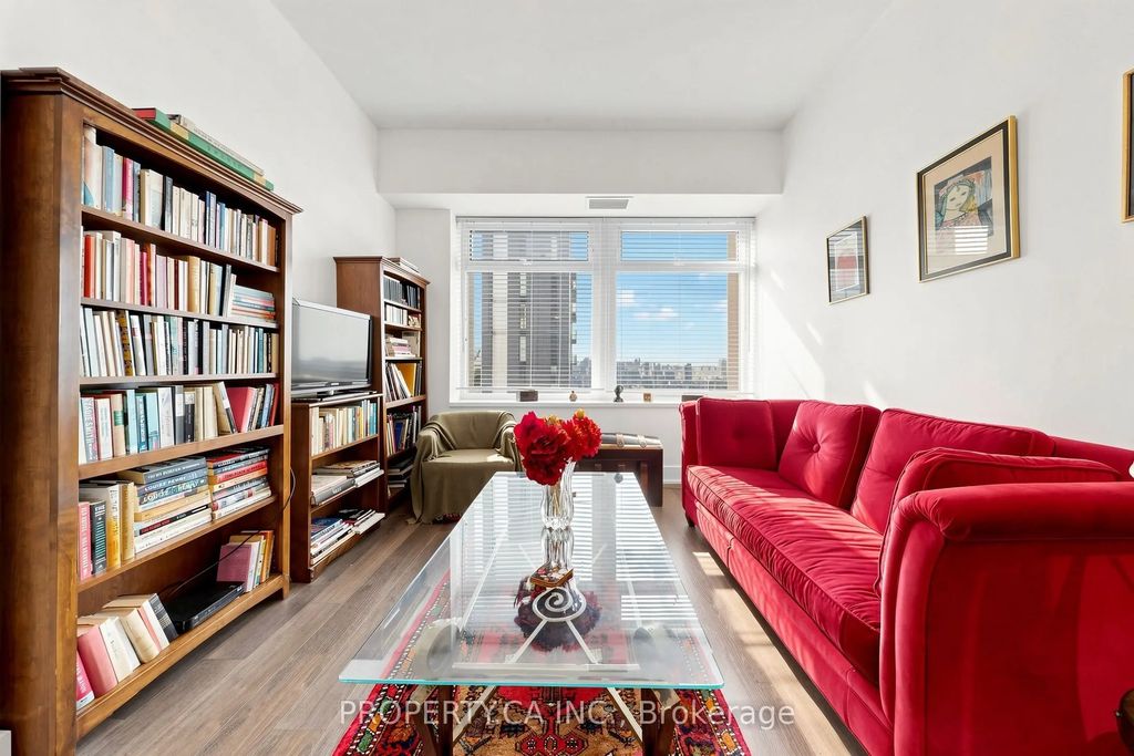 111 St Clair Avenue W 1508, Toronto C02