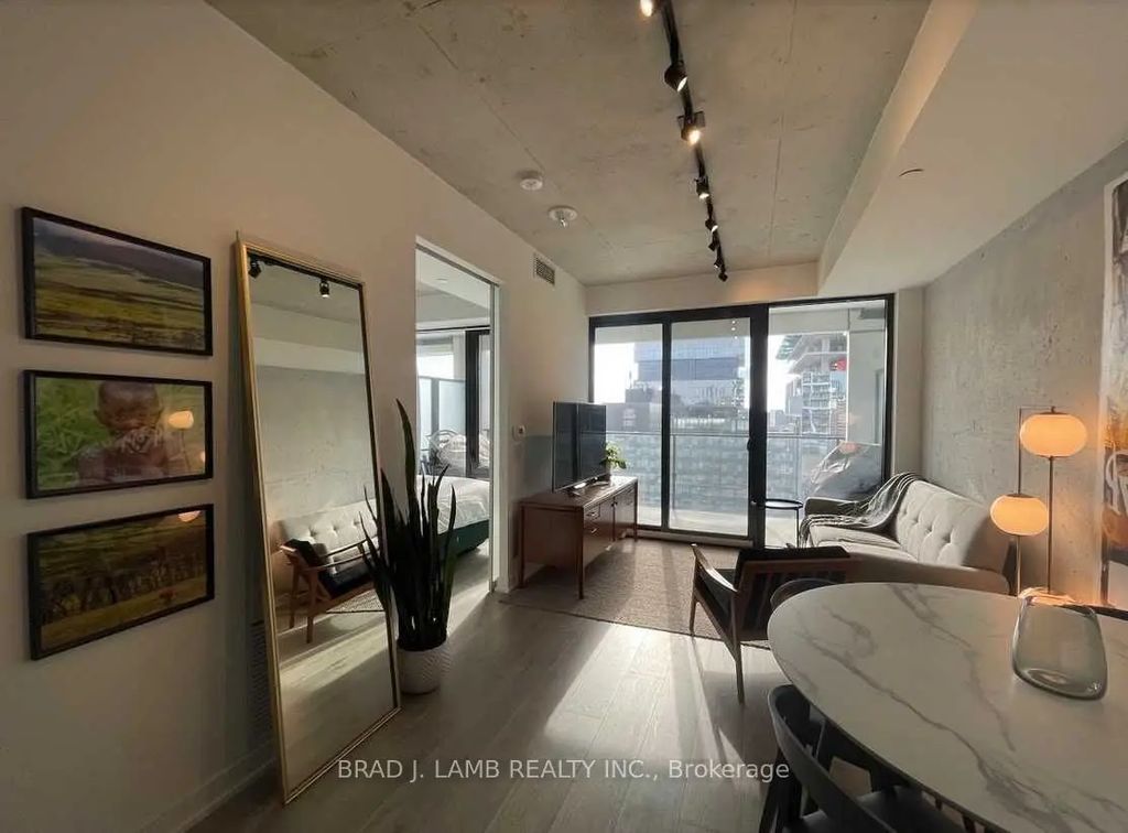55 Ontario Street 1205, Toronto C08