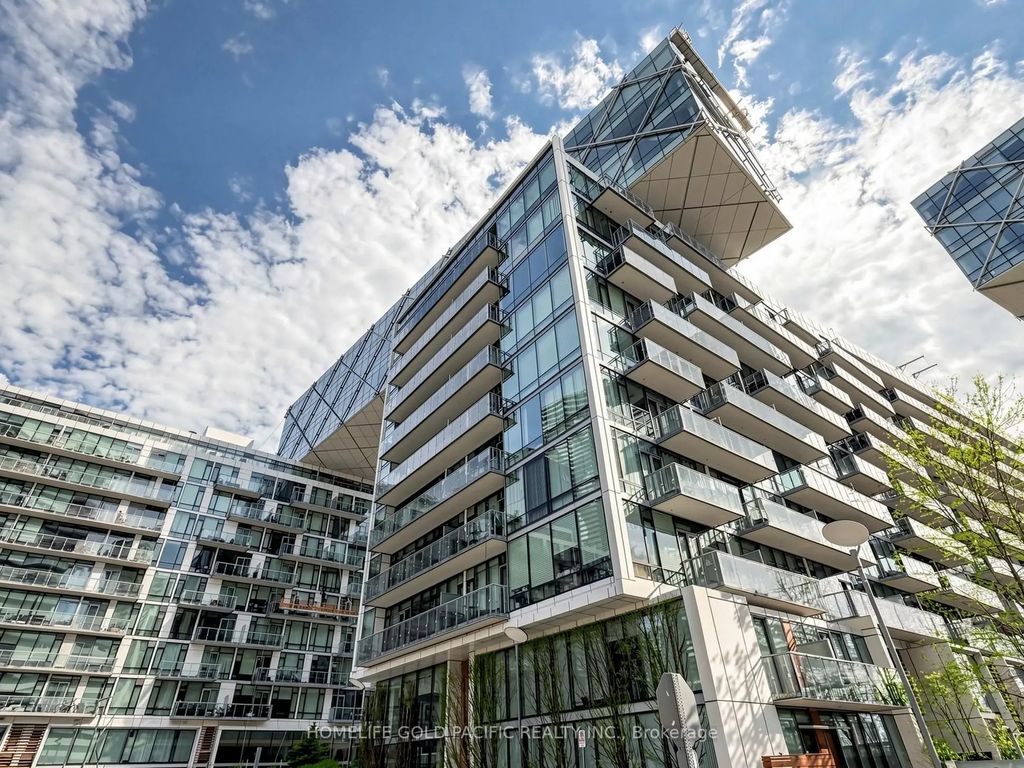 39 Queens Quay E 732, Toronto C08