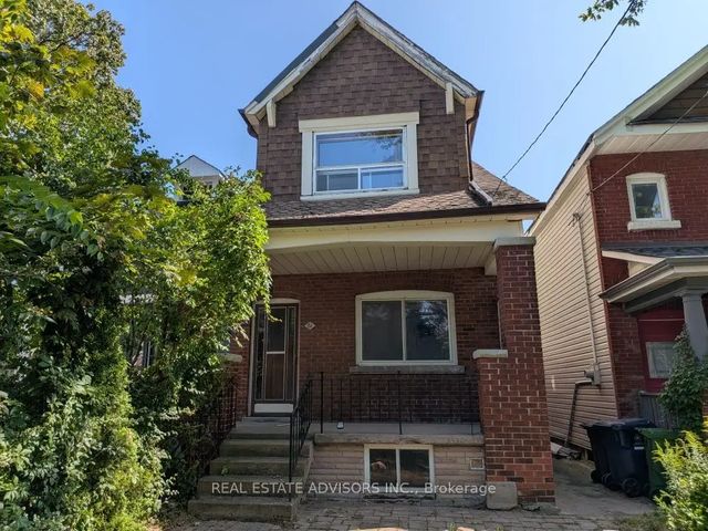 61 Greensides Avenue, Toronto C02