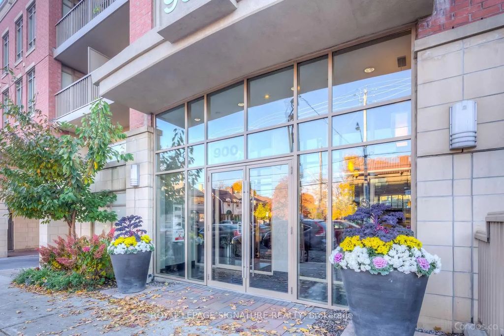 900 Mount Pleasant Road 1208, Toronto C10