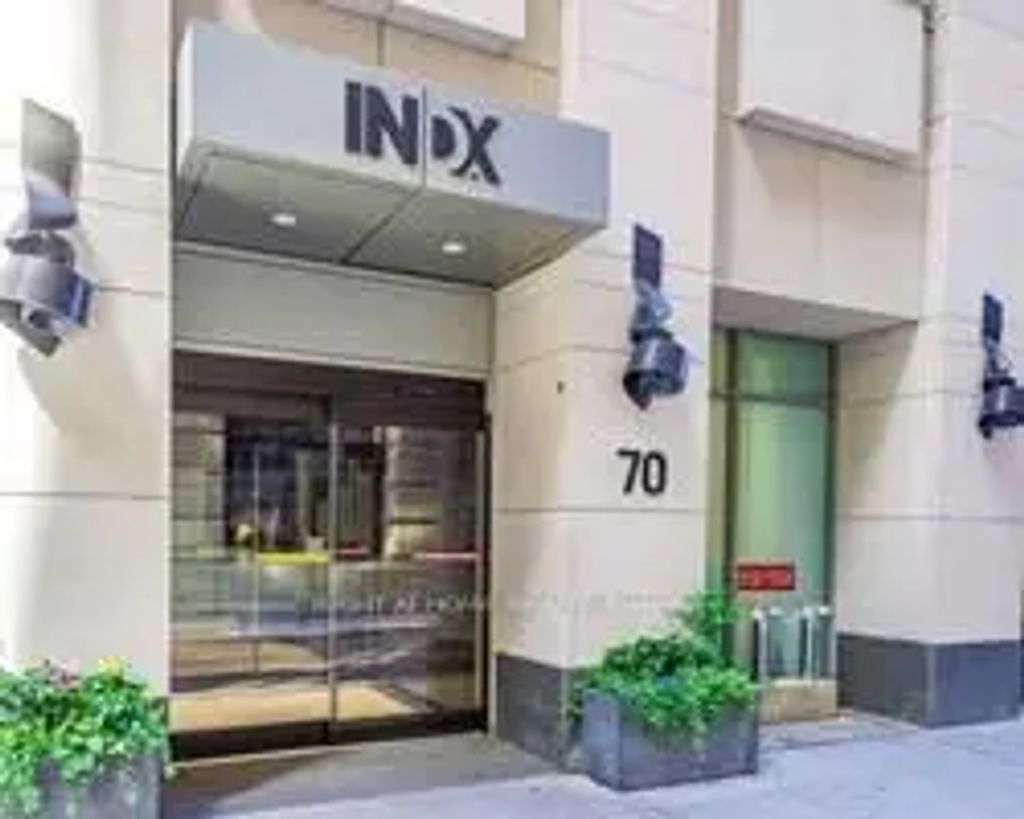 70 Temperance Street 3015, Toronto C01