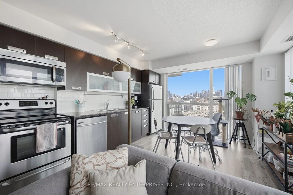 100 Western Battery Road 1610, Toronto C01