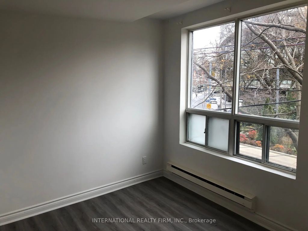 274 George Street 2a, Toronto C08