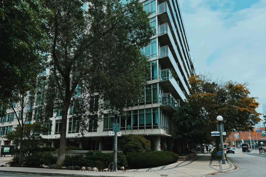 650 Queens Quay W 1821, Toronto C01