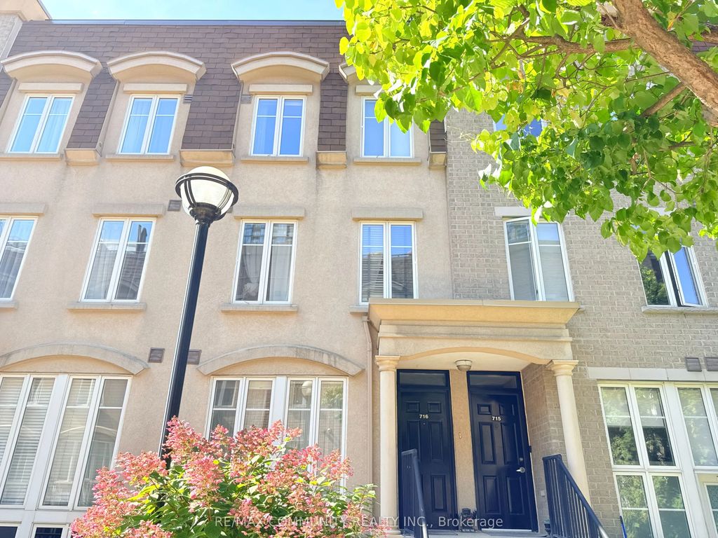 42 Western Battery Road 716, Toronto C01