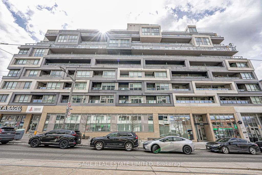 835 St Clair Avenue W 406, Toronto C02