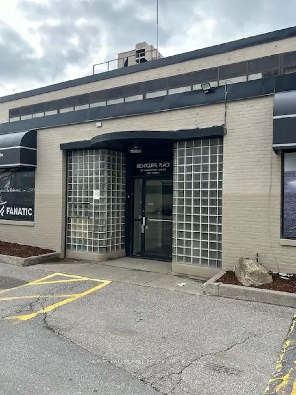 109 Vanderhoof Avenue 203, Toronto C11
