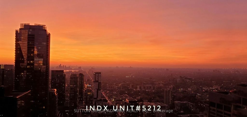 70 Temperance Street 5212, Toronto C01