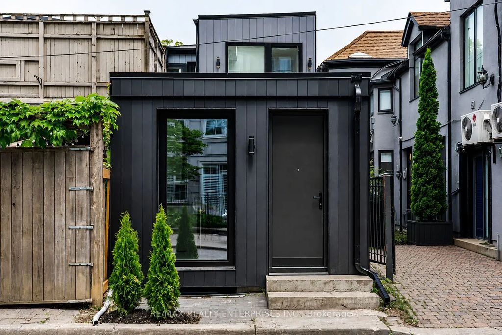 21 Belmont Street S 2, Toronto C02