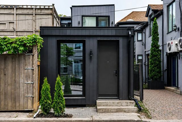 21 Belmont Street S 2, Toronto C02