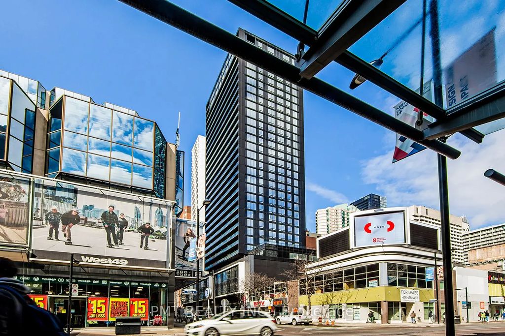 20 Edward Street 1901, Toronto C01
