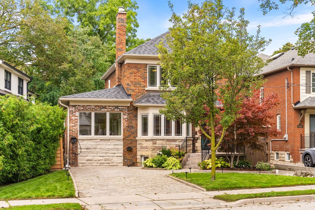 112 Southvale Drive, Toronto C11