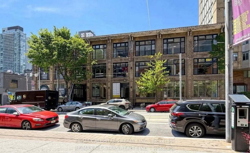 14 Mccaul Street 104, Toronto C01