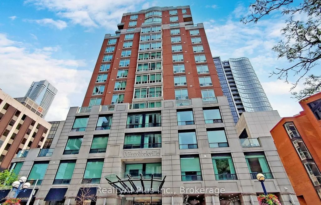 155 Yorkville Avenue 1911, Toronto C02