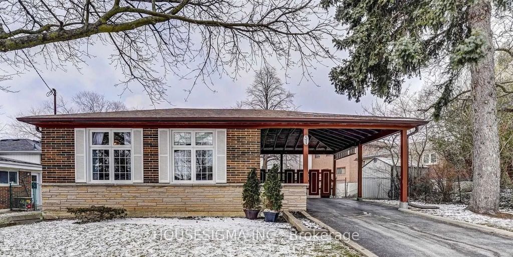 51 Axsmith Crescent Bsmt, Toronto C15