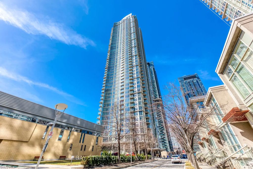 35 Mariner Terrace 3912, Toronto C01