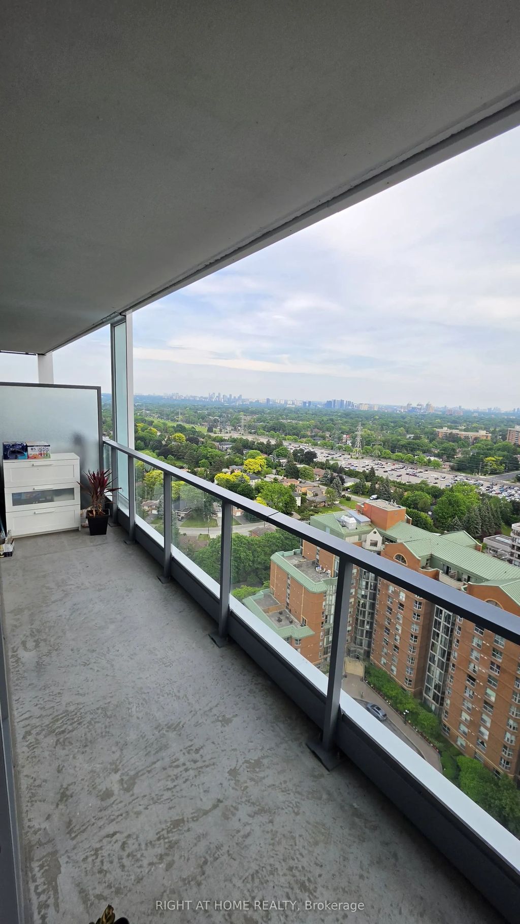 8 Olympic Garden Drive 2304, Toronto C14