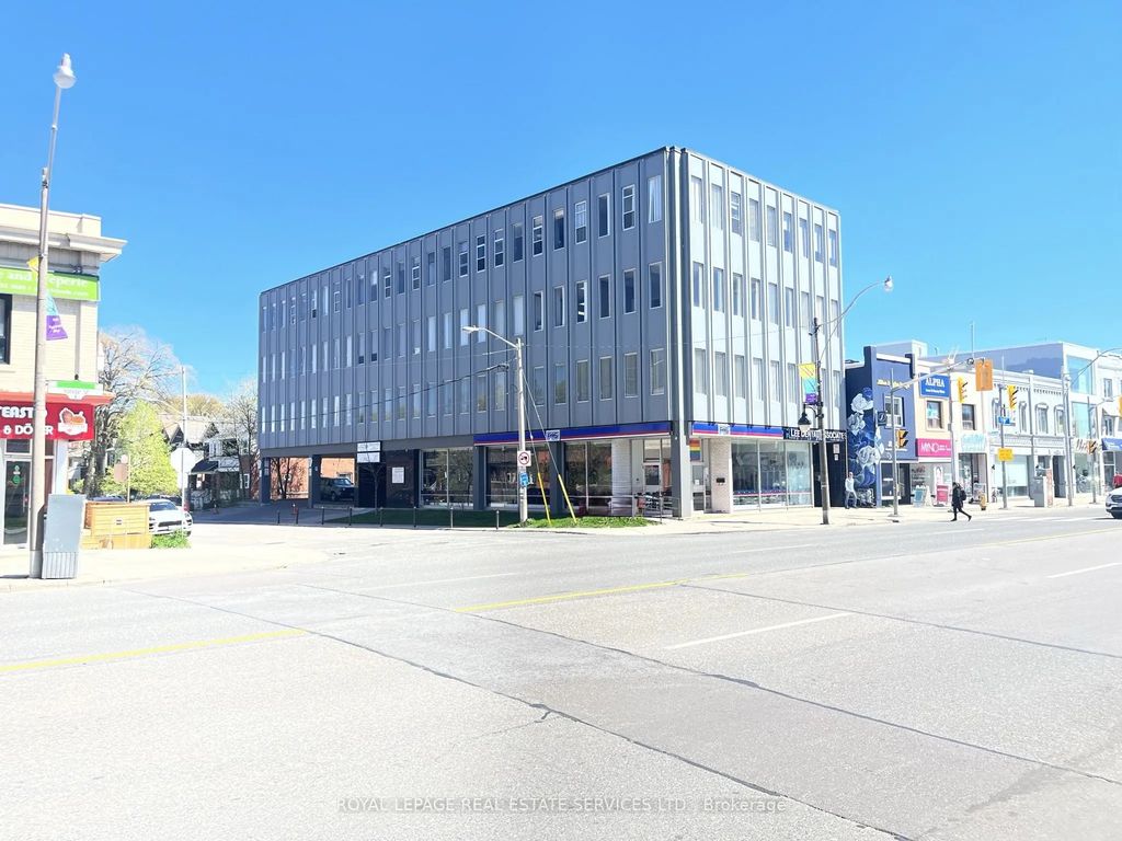3335 Yonge Street 401, Toronto C04
