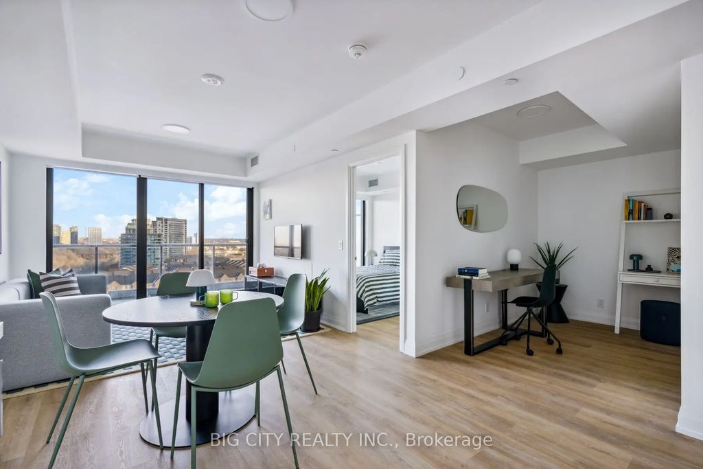36 Brentcliffe Road 1509, Toronto C11