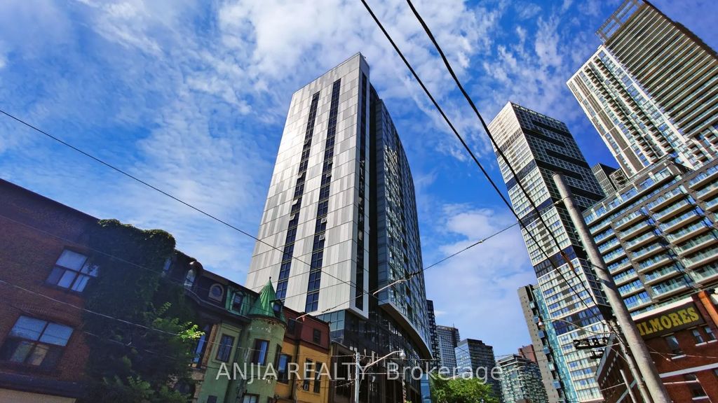219 Dundas Street E 803, Toronto C08