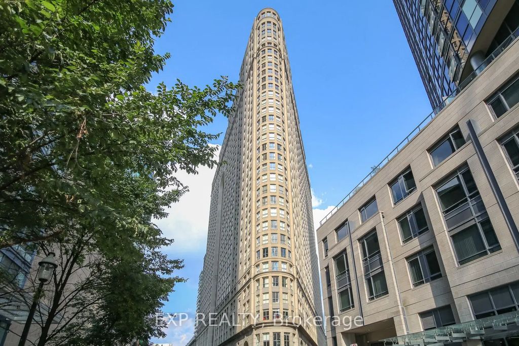 25 The Esplanade N/a 808, Toronto C08