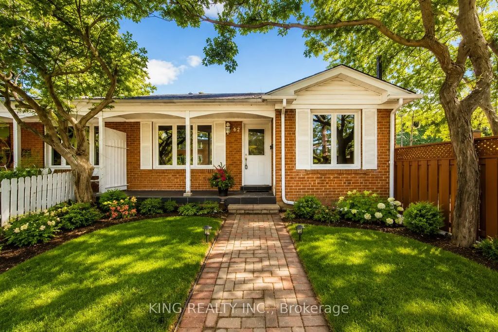 62 Camwood Crescent, Toronto C13
