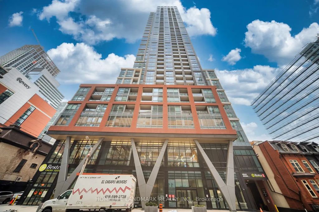 108 Peter Street 1703, Toronto C01
