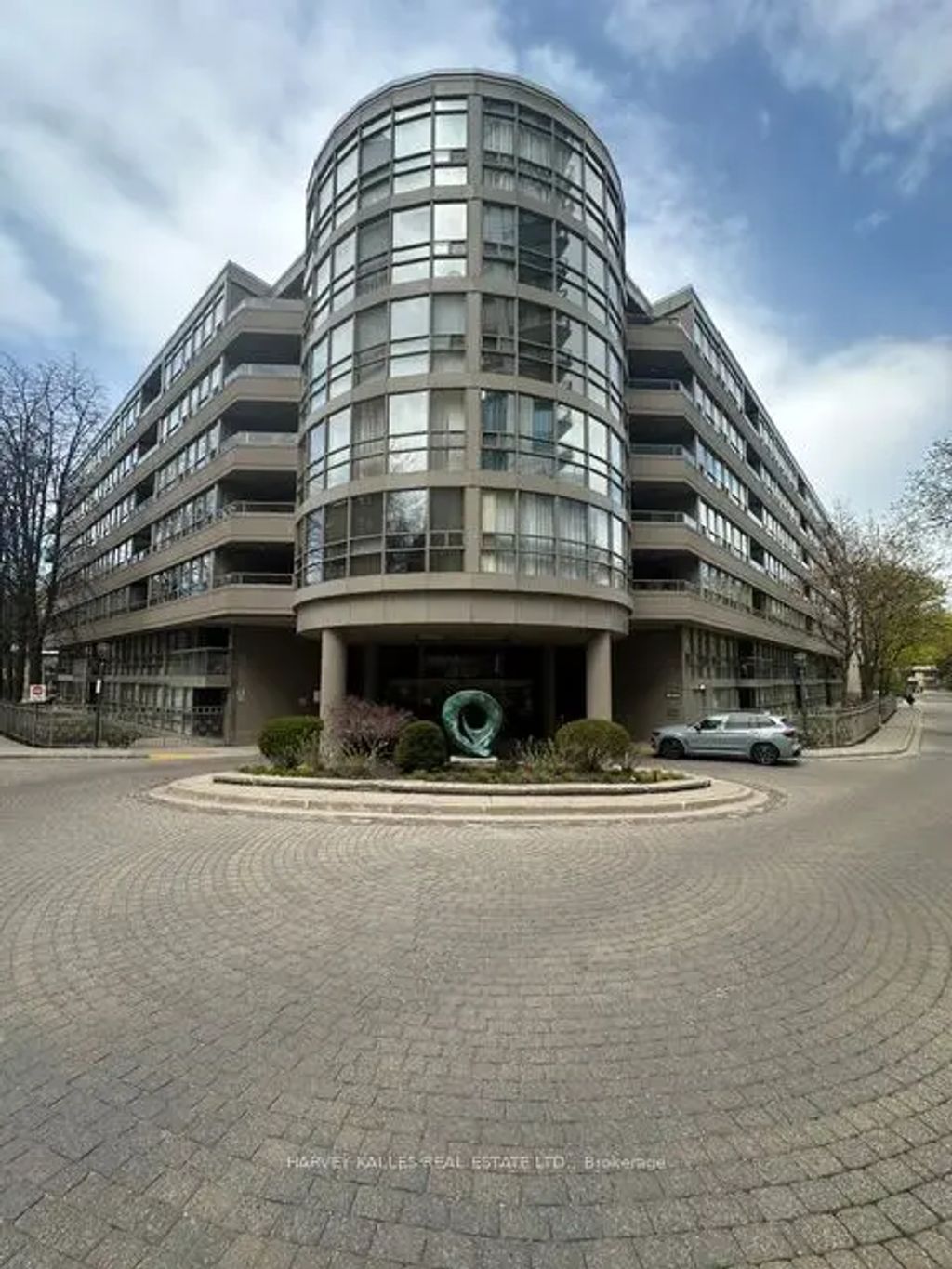18 Lower Village Gate Ph4, Toronto C03