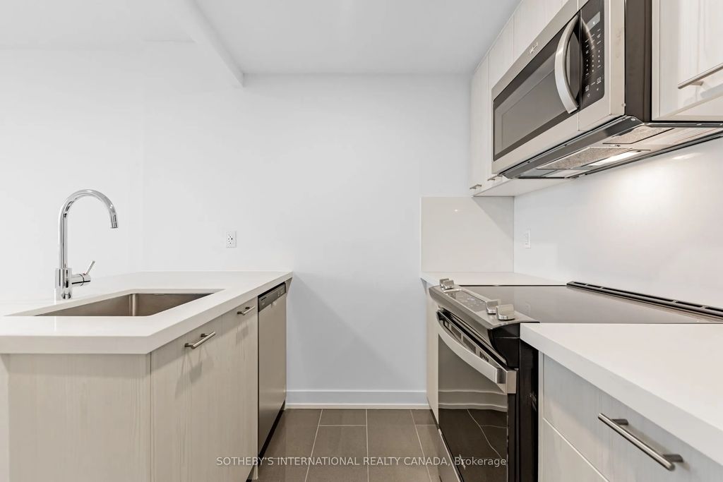 191 Sherbourne Street 1703, Toronto C08