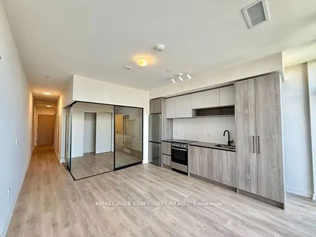 181 Sterling Road Uph 07, Toronto C01